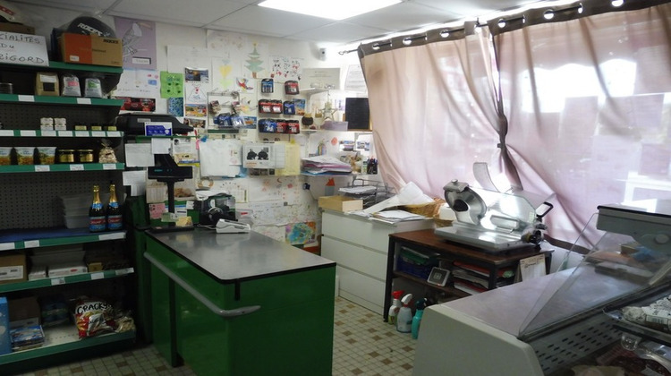 Ma-Cabane - Vente Boutique CHAUMONT SUR THARONNE, 70 m²