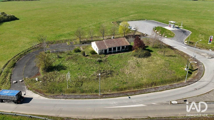 Ma-Cabane - Vente Boutique Chaunay, 155 m²
