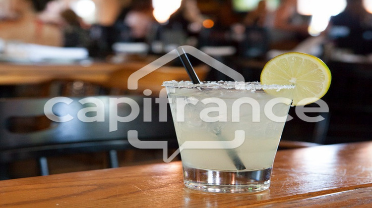 Ma-Cabane - Vente Boutique COGNAC, 80 m²