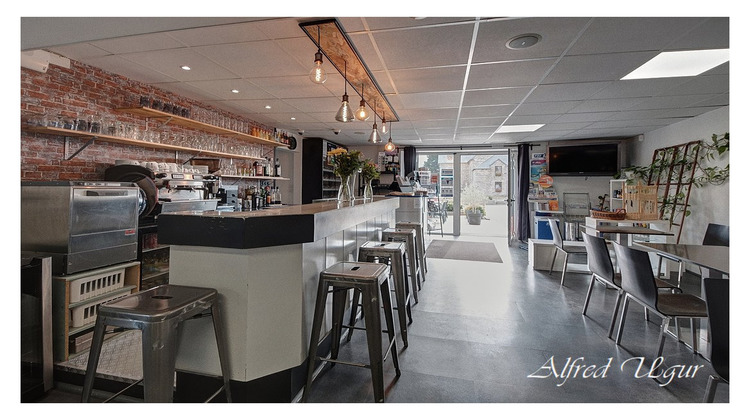 Ma-Cabane - Vente Boutique COMBLESSAC, 162 m²