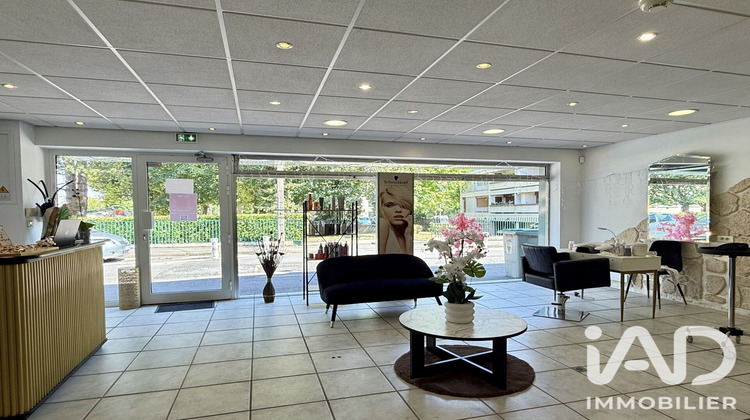 Ma-Cabane - Vente Boutique Combs-la-Ville, 84 m²