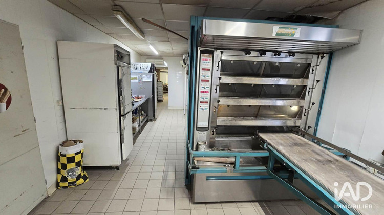 Ma-Cabane - Vente Boutique Couhé, 210 m²