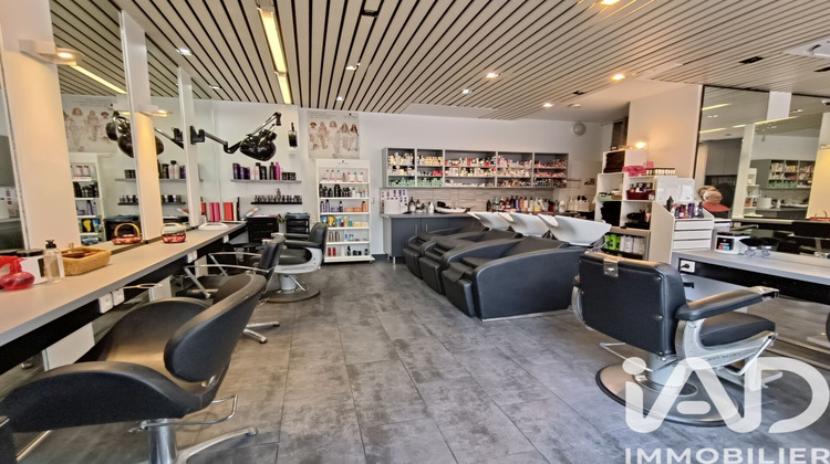 Ma-Cabane - Vente Boutique Courbevoie, 55 m²