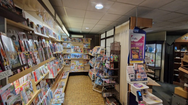 Ma-Cabane - Vente Boutique COURPIERE, 120 m²