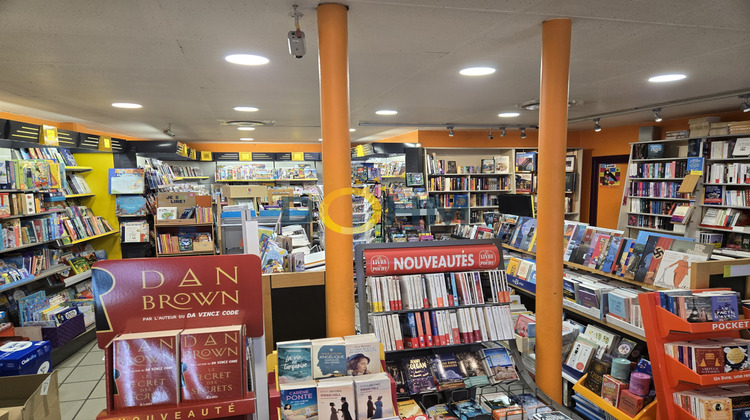 Ma-Cabane - Vente Boutique Craponne-sur-Arzon, 100 m²