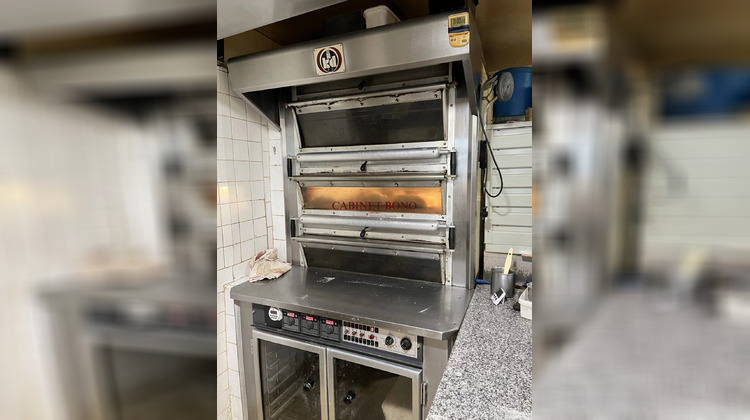 Ma-Cabane - Vente Boutique Crécy-la-Chapelle, 100 m²