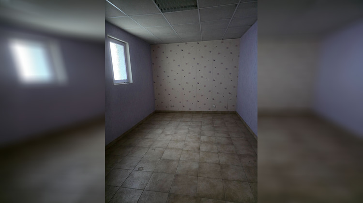 Ma-Cabane - Vente Boutique CREVECOEUR-LE-GRAND, 380 m²