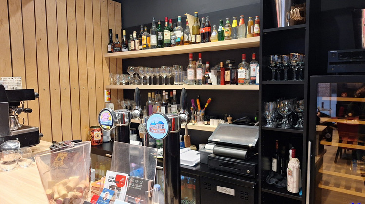 Ma-Cabane - Vente Boutique Croix, 77 m²