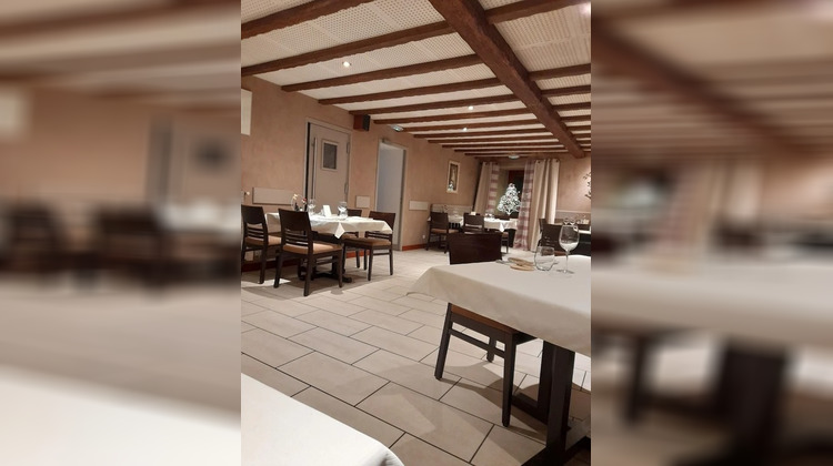 Ma-Cabane - Vente Boutique DIVONNE LES BAINS, 206 m²