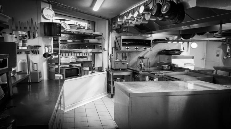 Ma-Cabane - Vente Boutique DOUARNENEZ, 217 m²