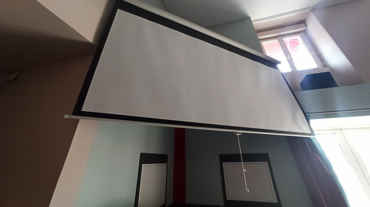 Ma-Cabane - Vente Boutique Eymoutiers, 310 m²