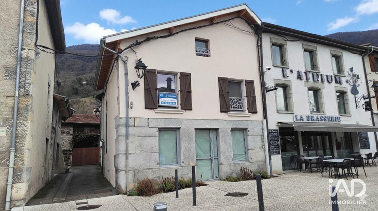 Ma-Cabane - Vente Boutique Fontanil-Cornillon, 90 m²