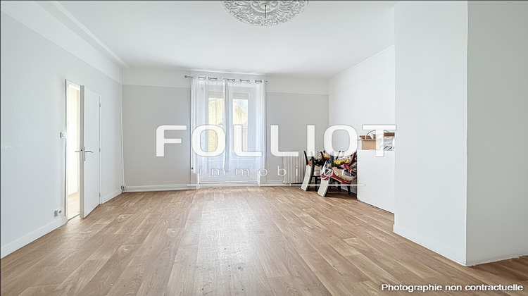 Ma-Cabane - Vente Boutique FOUGERES, 164 m²