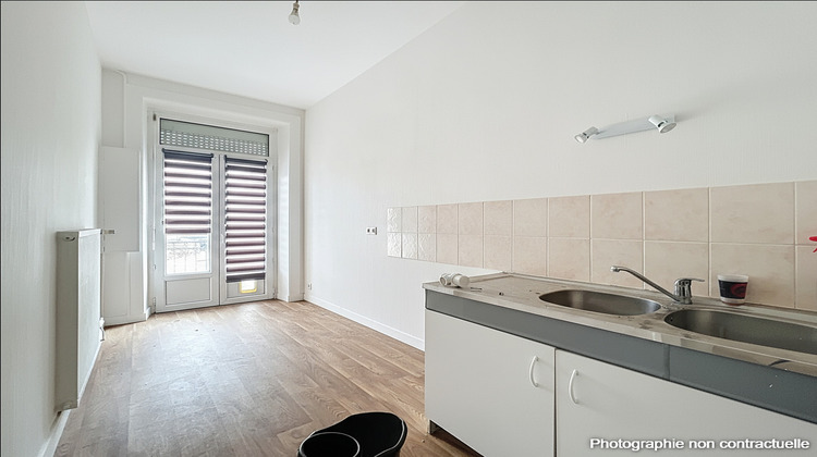 Ma-Cabane - Vente Boutique FOUGERES, 164 m²