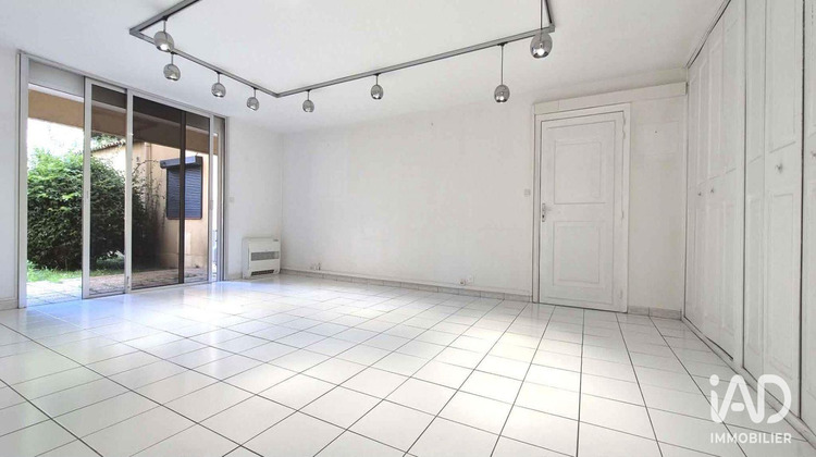 Ma-Cabane - Vente Boutique Fréjus, 139 m²