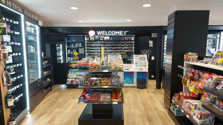 Ma-Cabane - Vente Boutique GIRONDE SUR DROPT, 54 m²