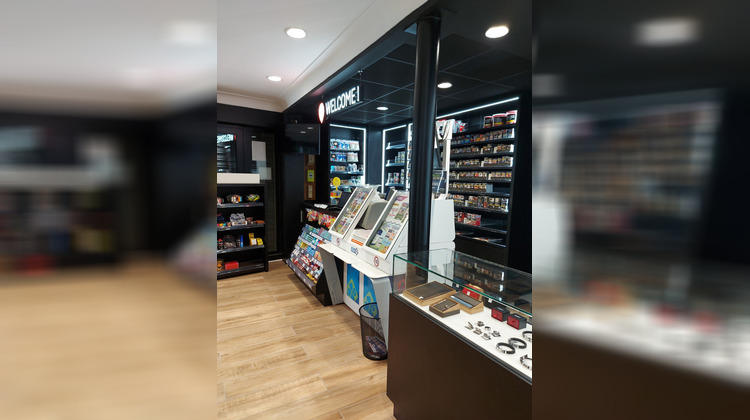 Ma-Cabane - Vente Boutique GIRONDE SUR DROPT, 54 m²