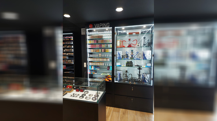 Ma-Cabane - Vente Boutique GIRONDE SUR DROPT, 54 m²