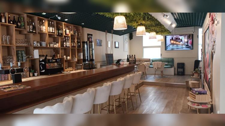 Ma-Cabane - Vente Boutique Golfe Juan, 170 m²