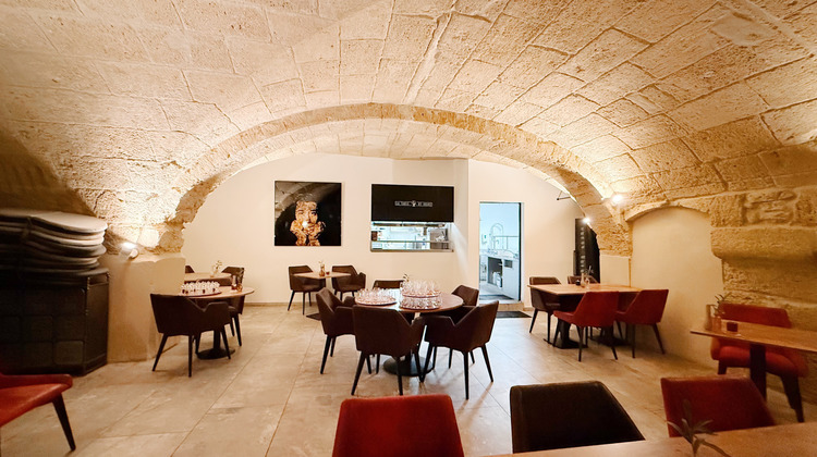 Ma-Cabane - Vente Boutique Grans, 350 m²