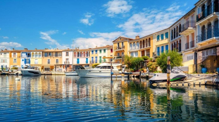 Ma-Cabane - Vente Boutique GRIMAUD, 250 m²