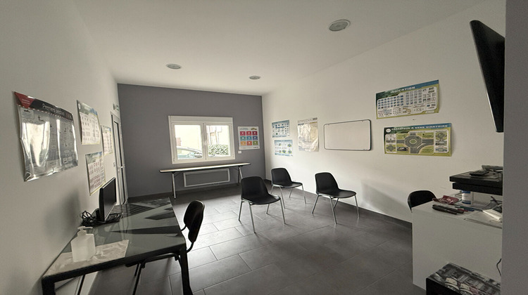 Ma-Cabane - Vente Boutique GUJAN-MESTRAS, 60 m²