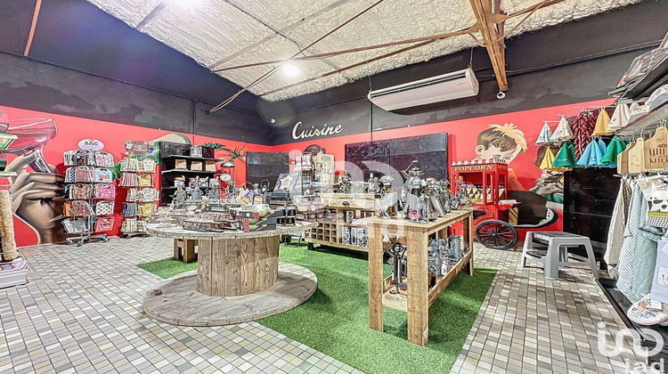 Ma-Cabane - Vente Boutique Ibos, 1000 m²