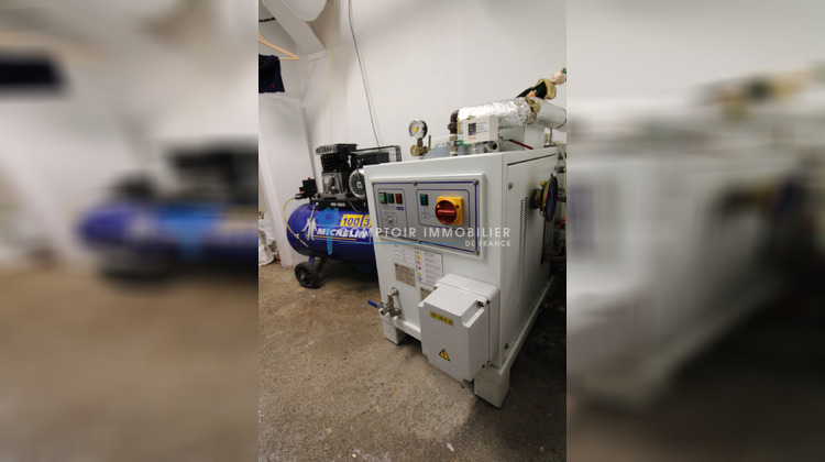 Ma-Cabane - Vente Boutique Ivry-la-Bataille, 70 m²