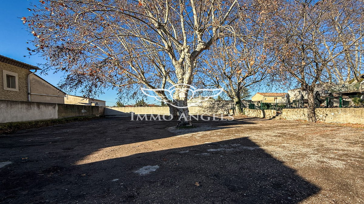 Ma-Cabane - Vente Boutique L'Isle-sur-la-Sorgue, 220 m²