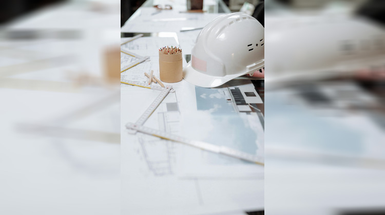 Ma-Cabane - Vente Boutique L'ISLE-SUR-LA-SORGUE, 800 m²