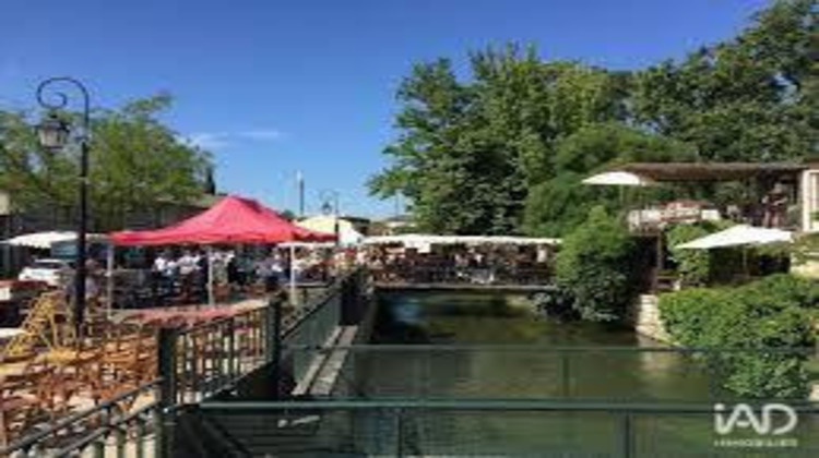 Ma-Cabane - Vente Boutique L'Isle-sur-la-Sorgue, 135 m²