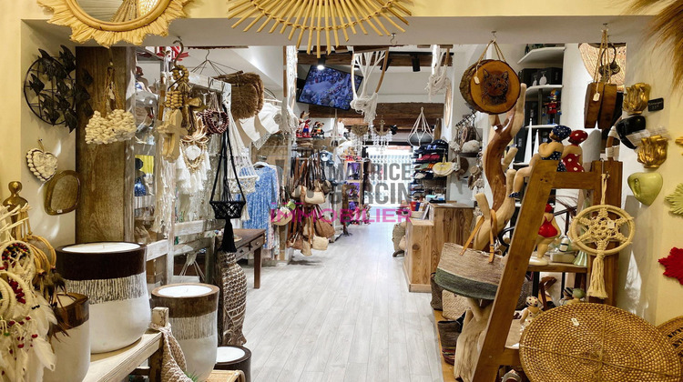 Ma-Cabane - Vente Boutique L'Isle-sur-la-Sorgue, 150 m²