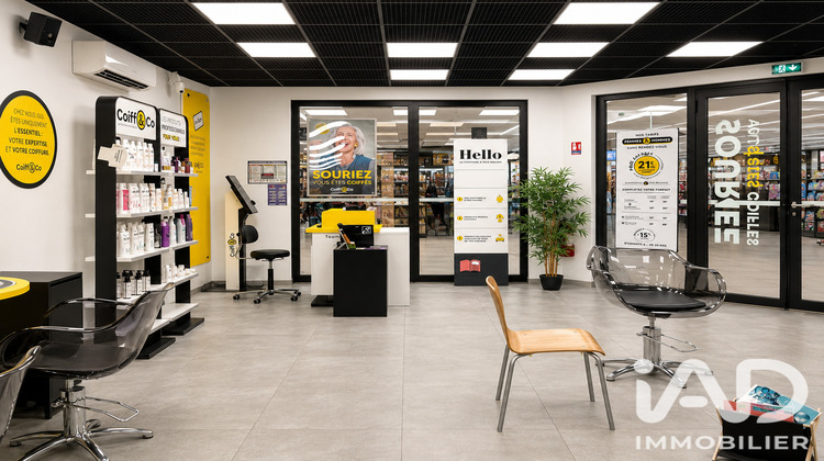 Ma-Cabane - Vente Boutique L'Isle-sur-le-Doubs, 100 m²