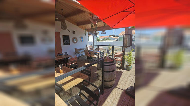 Ma-Cabane - Vente Boutique LA BREE LES BAINS, 165 m²