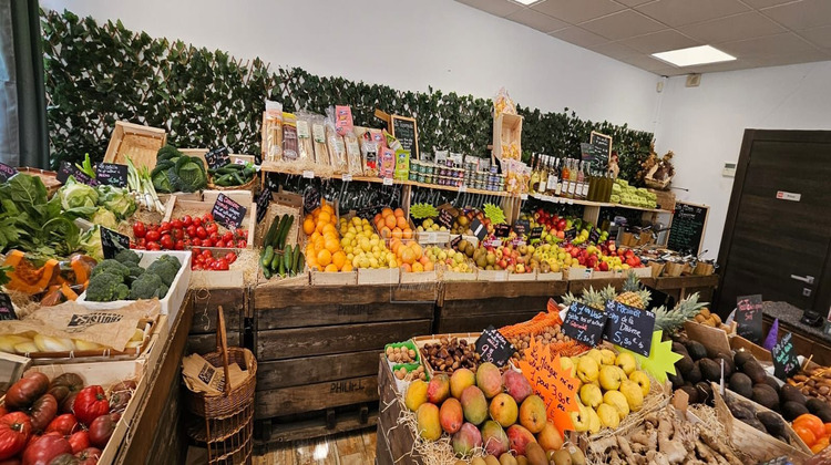 Ma-Cabane - Vente Boutique La Roquette-sur-Siagne, 50 m²