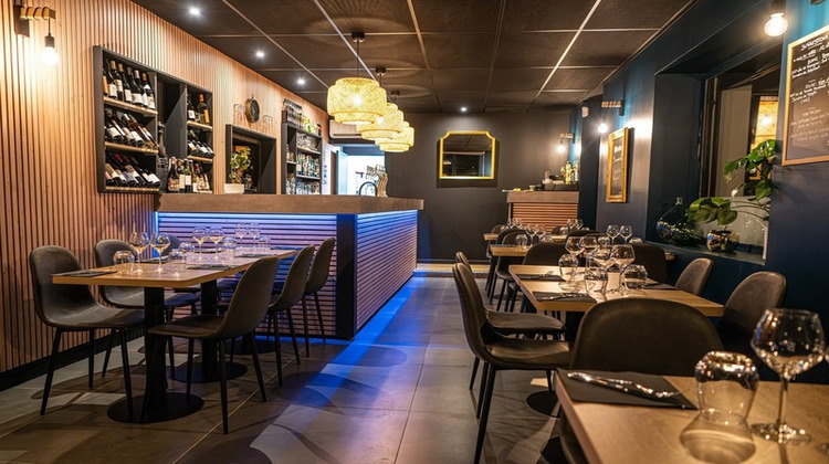 Ma-Cabane - Vente Boutique LA TERRASSE, 102 m²