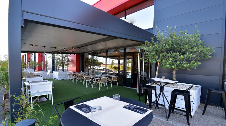 Ma-Cabane - Vente Boutique Labastide-Saint-Pierre, 100 m²