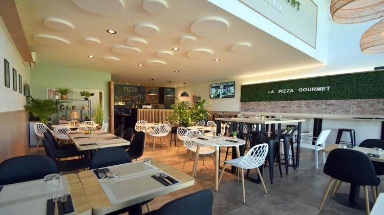 Ma-Cabane - Vente Boutique Labastide-Saint-Pierre, 100 m²