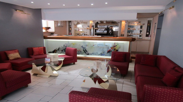Ma-Cabane - Vente Boutique LALINDE, 644 m²