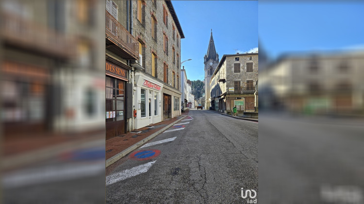 Ma-Cabane - Vente Boutique Lalouvesc, 40 m²