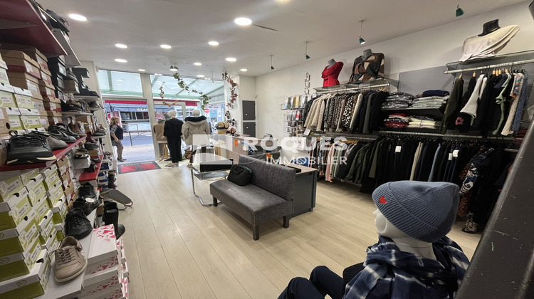 Ma-Cabane - Vente Boutique Lamalou-les-Bains, 75 m²