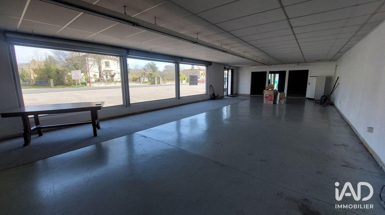 Ma-Cabane - Vente Boutique Lamothe-Montravel, 267 m²