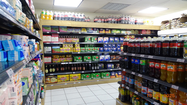 Ma-Cabane - Vente Boutique Laval, 120 m²