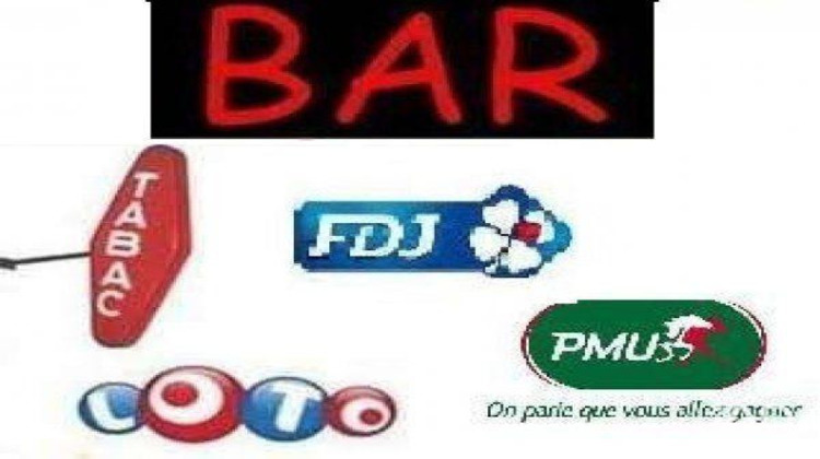 Ma-Cabane - Vente Boutique Le Breil-sur-Mérize, 120 m²