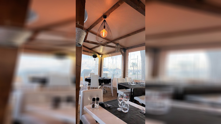Ma-Cabane - Vente Boutique Le Grau-du-Roi, 100 m²