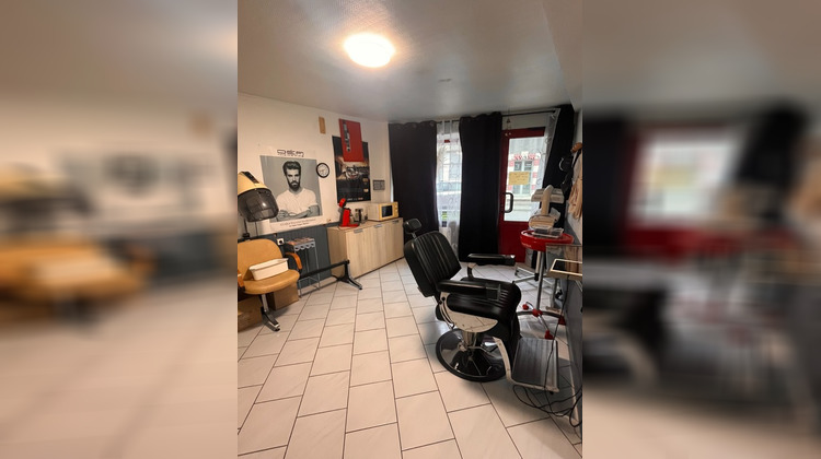 Ma-Cabane - Vente Boutique LE MELE SUR SARTHE, 38 m²