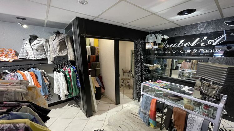 Ma-Cabane - Vente Boutique Le Neubourg, 128 m²