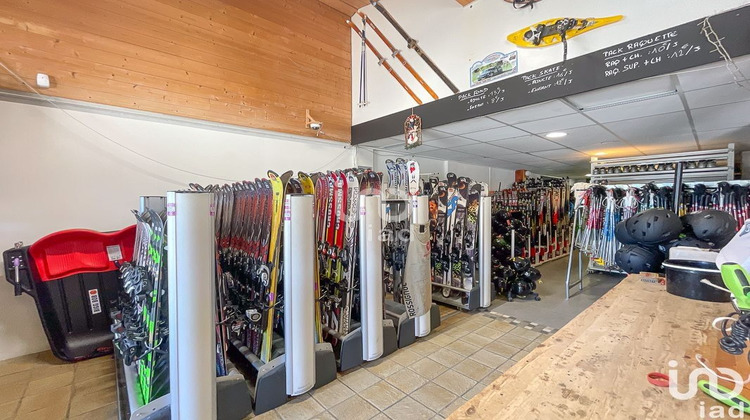 Ma-Cabane - Vente Boutique Les Déserts, 253 m²