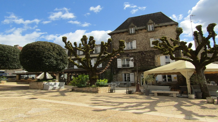 Ma-Cabane - Vente Boutique LES EYZIES DE TAYAC SIREUIL, 360 m²