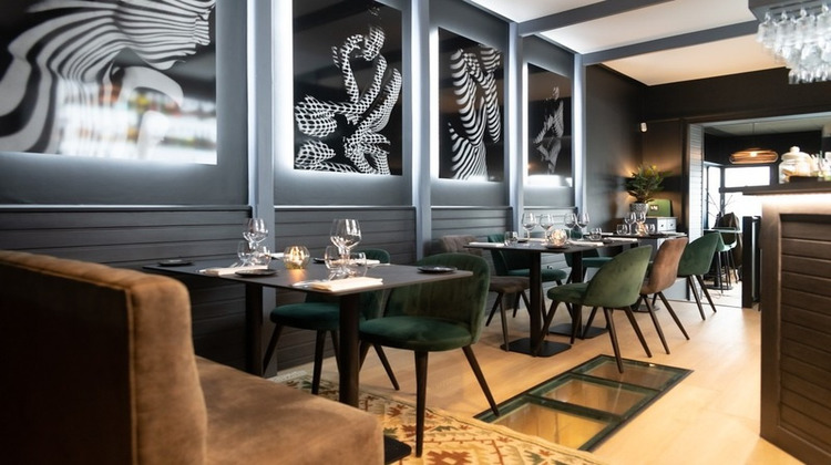 Ma-Cabane - Vente Boutique LES SABLES D OLONNE, 94 m²